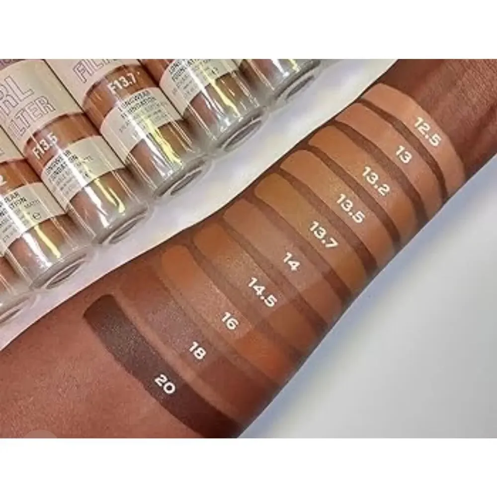 Revolution Conceal & Hydrate Radiance Foundation Color: F14